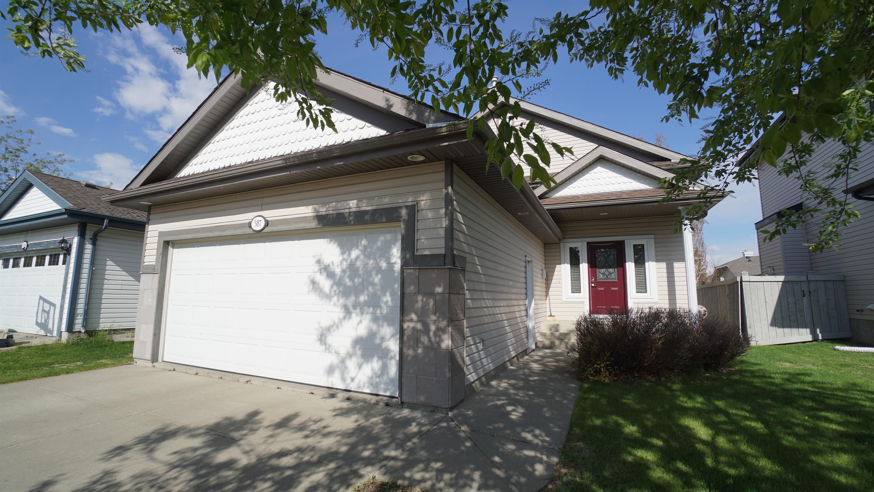 387 Galbraith Close Northwest